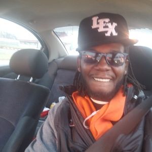 Meet your Posher, Adrian